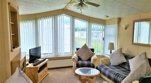 Caravan North Wales - Lyons Robin Hood Holiday Park, Book Hotel Rhyl Clwyd