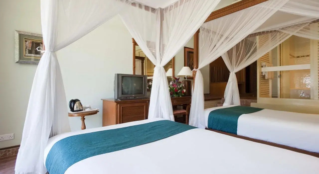 Kunduchi Wet N Wild Water Park, Buchen Sie Hotel Kunduchi Daressalam