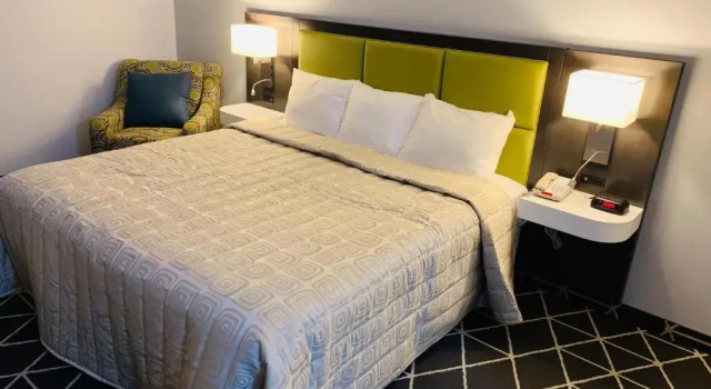 Номер Luxury King Hotel