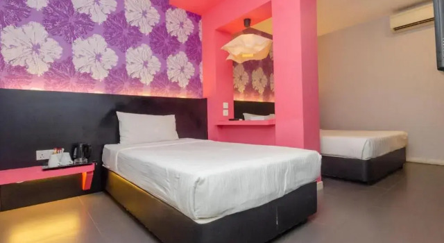 O podwyższonym standardzie trzyosobowy pokój Rooms Boutique Hotel