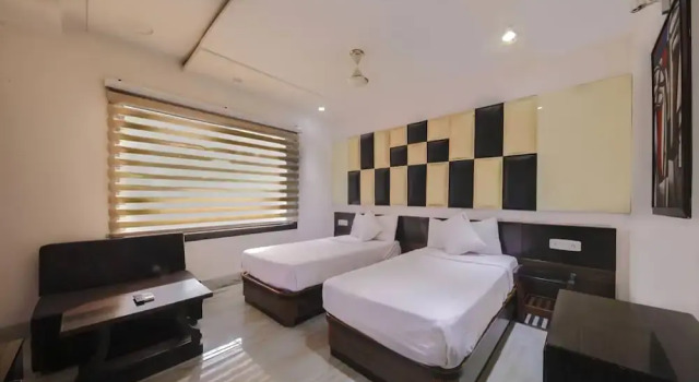 Nagpal Regency, Book Hotel Ludhiana Punjab