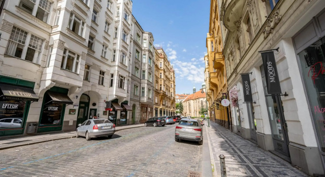 Airy Apartment in Old Town by Prague Days, Забронировать Апартаменты/квартира Апартаменты Праги, рядом с Музей Альфонса Мухи, Апартаменты/квартира