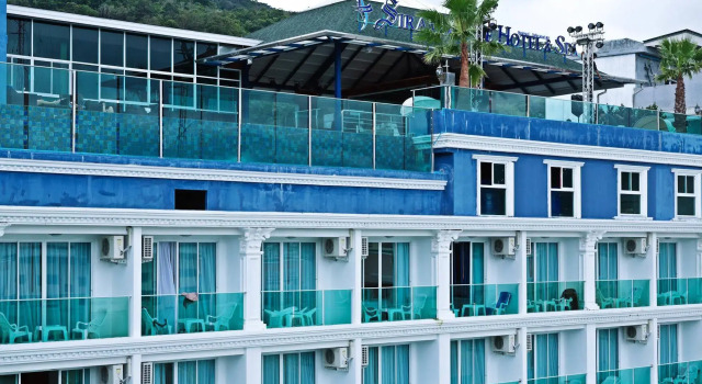 Sira Grande Hotel, Patong, Забронировать Курортный отель Катху остров Пхукет