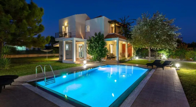 Вилла с 3 комнатами Villa Afrodite Classico