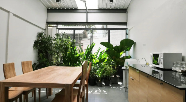 Кровать в общем номере Phresh Hostel
