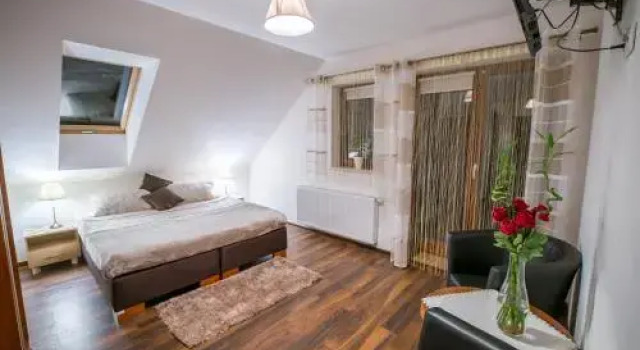 Dolce Vita, Book Hotel Hoteller i Ustroń med morgenmad, Morgenmad