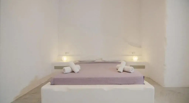 Трёхместный номер Superior George & Irene Hotel