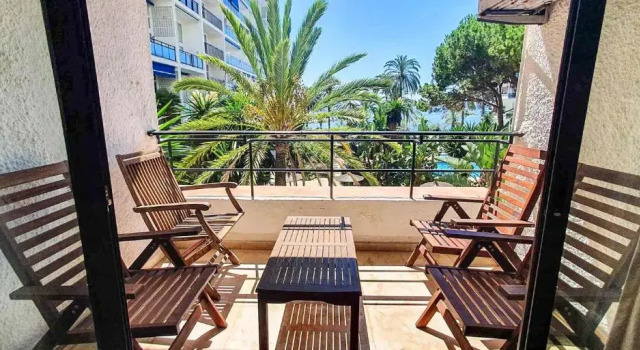 Апартаменты SKOL 233. Wonderful Two Bedroom Apartment in Marbella Center.