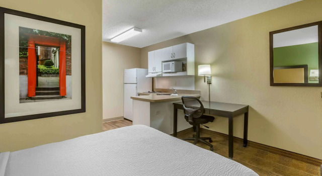 Четырёхместный люкс Extended Stay America Suites - El Paso - Airport