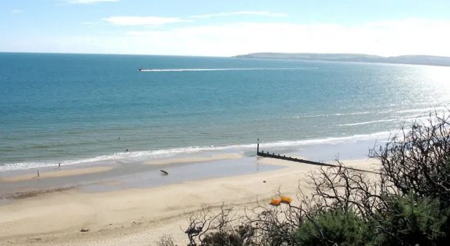 St Michaels Road - Explore Bournemouth, Varaa Huoneisto Asunnot kohteessa Merseyside, Huoneisto