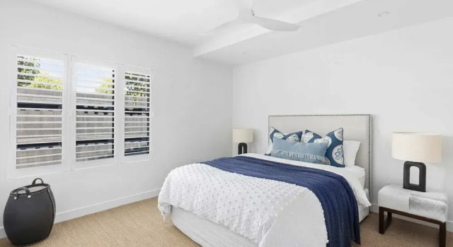 Midnight Sands Luxe Beachside Designer With Pool, Book Vacation Home Melbourne 
