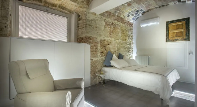 Stylish Home in Front of Casa Professa by Wonderful Italy, Book Lejlighed Albergaria Palermo