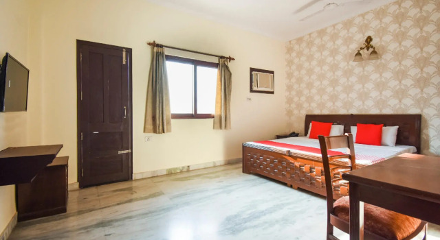 OYO 68961 Gopal Bhawan, Prenota Hotel Jwalapur Uttarakhand