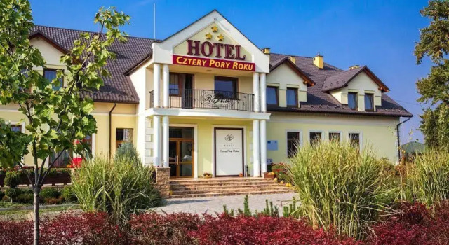 Hotel Cztery Pory Roku, Boek Hotel All-inclusive hotels in Subkarpaten, All Inclusive