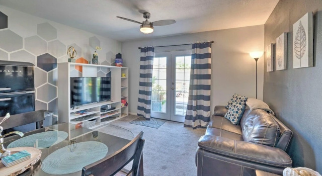 4 Mi to Beach: Lake Havasu Apartment w/ Pool!, Забронировать Апартаменты/квартира Лейк-Хавасу-Сити штат Аризона
