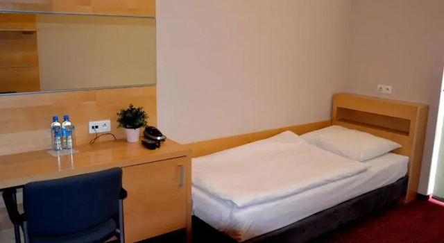 Одноместный номер Standard Hotel Kolna - darmowy parking, basen w cenie