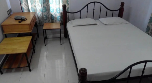 East Coast, Varaa Hotelli Thiruvananthapuram New Delhi