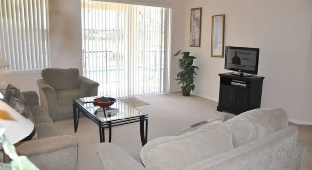 Lakeside Villa- Silver Creek 11723 4 Bedroom Home