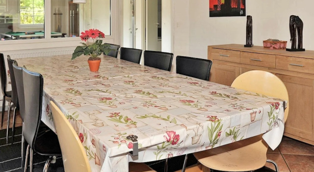 Modern Holiday Home in Jutland With Whirlpool, Rezerwuj Hotel Oksbol Syddanmark