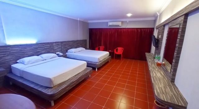 1896 Kita Hotel