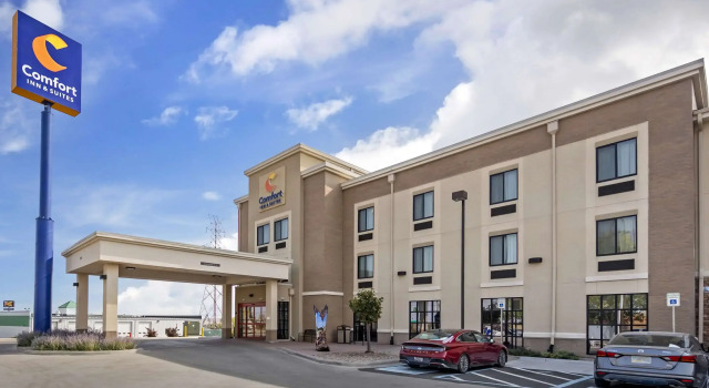 Comfort Inn & Suites, Varaa Hotelli Cheyenne 
