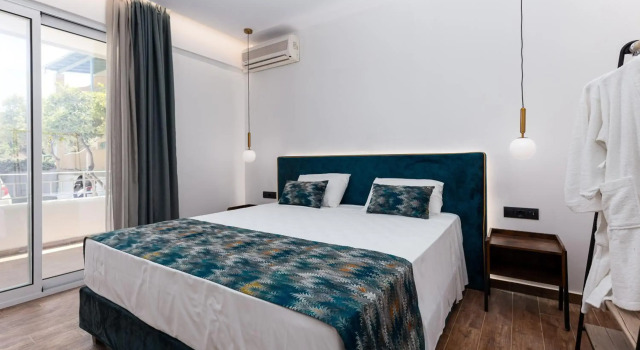 Sirocco Hotel