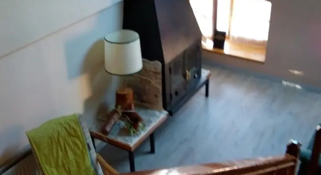 Apartment With one Bedroom in Cercedilla, With Wonderful City View - 7, Varaa Huoneisto Hotellit Madridin maakunta pysäköinnillä, Pysäköinti