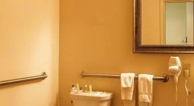 Двухместный люкс Richland Inn and Suites