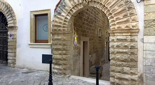 Suite Cavour B&B, Забронировать Отель «постель и завтрак» Отели в центре Галатина, в центре