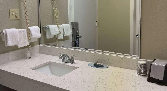 Travelodge by Wyndham Carlisle North, Book Hotel Hoteller i Pennsylvania med parkering, Parkering