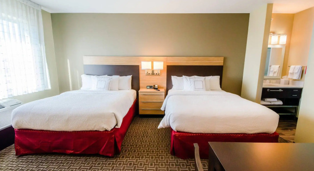 Четырёхместная студия TownePlace Suites by Marriott Temple