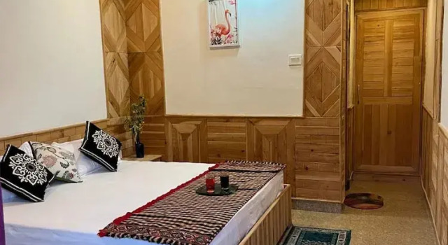 Люкс Deluxe Tirthan Brij Edge