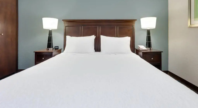 Студия Hampton Inn & Suites Mooresville