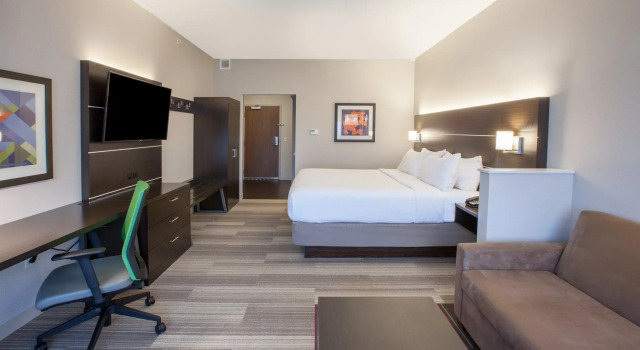 Двухместный люкс Holiday Inn Express & Suites Indianapolis NE - Noblesville by IHG