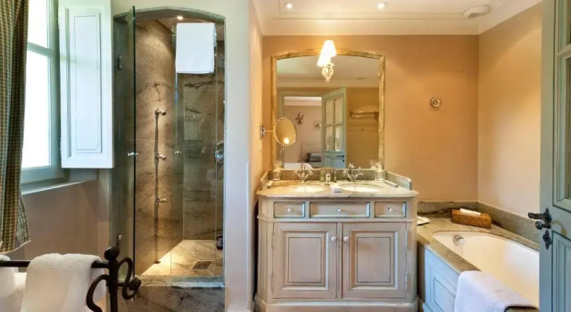 Двухместный номер Classic Bastide Saint Antoine - Relais & Châteaux