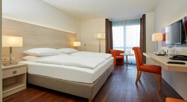 Двухместный номер Comfort H+ Hotel Limes Thermen Aalen