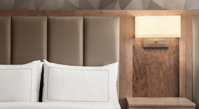 Четырёхместный люкс DoubleTree by Hilton Kitchener