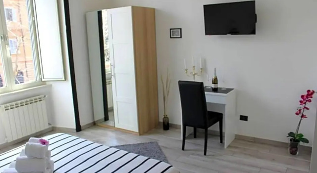 Lazy Gio Guest House, Забронировать Отель Отели Рима 3 звезды, рядом с Museum of Contemporary Art of Rome, 3*