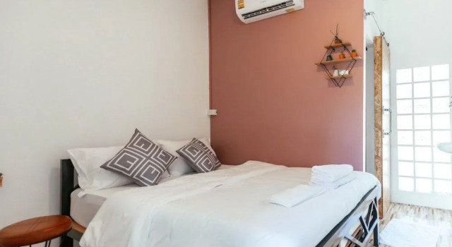 Baan Nokhook Garden Hotel
