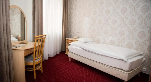 Hozam Wellness és Apartman, Reserva ahora Hotel Hoteles en Northern Great Plain con piscina, Piscina