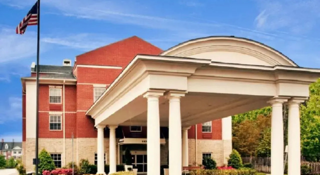 Run of House Holiday Inn Express & Suites Williamsburg by IHG