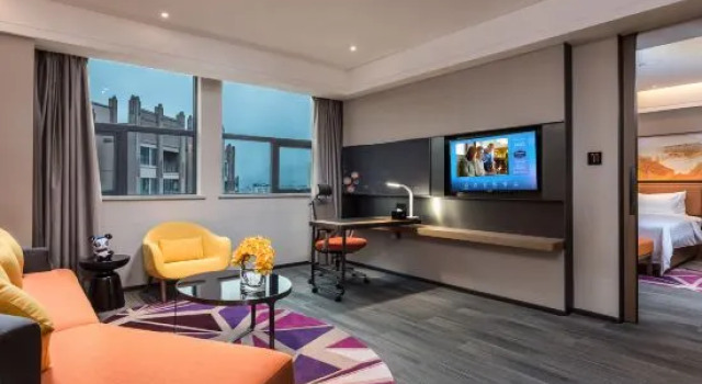 Люкс Business Hampton by Hilton Renhuai Zuimei Avenue