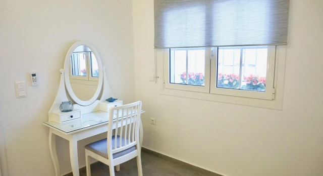 Cycladic Style Apt in Athens