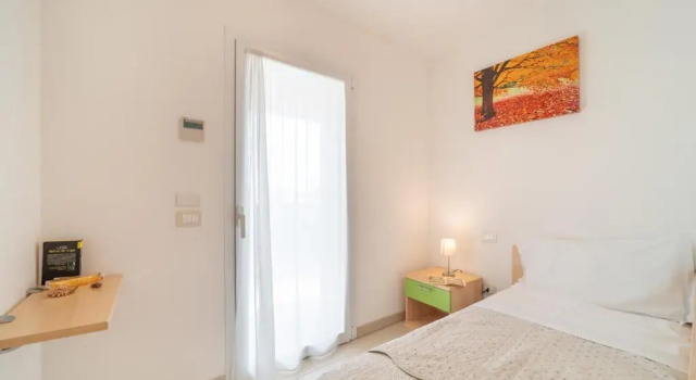 Elegant Residenza Monica Two Bedroom C6 Sleeps 6, Book Lejlighed Hoteller i Friuli Venezia Giulia med parkering, Parkering
