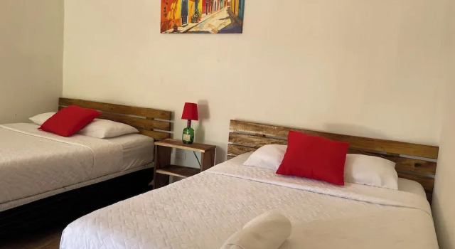 Hotel St Arthur, Забронировать Отель Сан-Сальвадор San Salvador Department