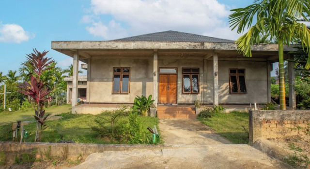 Hotel O Homestay Romauli Kampung Radja, Rezerwuj Hotel Jambi 