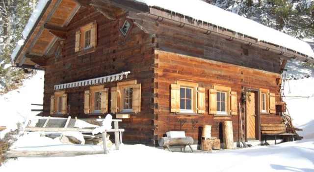 Apartment Rotbühlspitze, Book Apartment Hotels in Vorarlberg with Parking, Parking