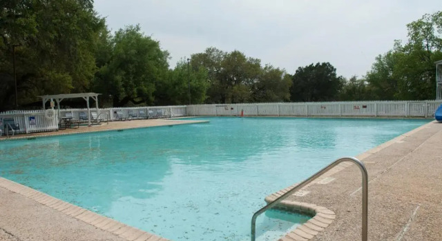 Medina Lake Camping Resort Cabin 8, Buchen Sie Campingplatz Lakehills Texas