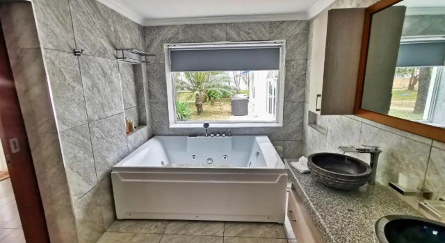 Номер Standard с видом на море Searenity Beach Villa
