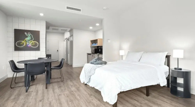 Апартаменты Business Little Sugar Lofts